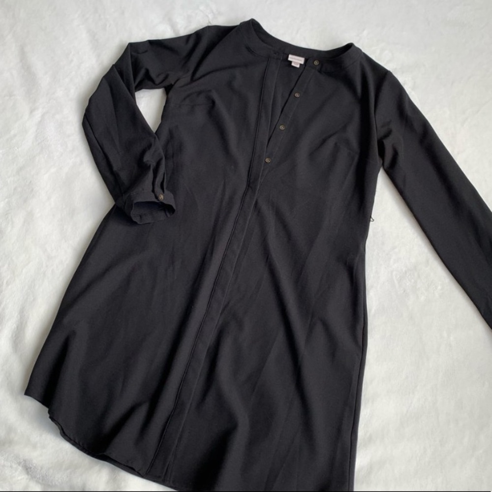 Black chemise / button down dress. Tunique. Merona